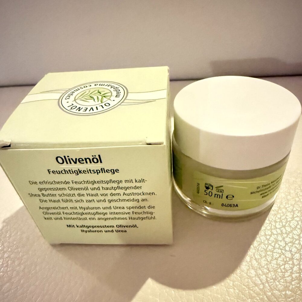 MEDIPHARMA COSMETICS OLIVE OIL FACE CREAM 50 ML OLIVENOL FEUCHTIGKEITSPFLEGE - Picture 2 of 2